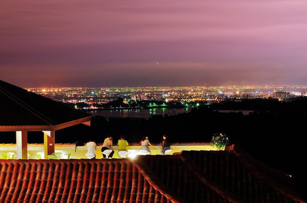 Yundeng Landscape Hotel 56/62