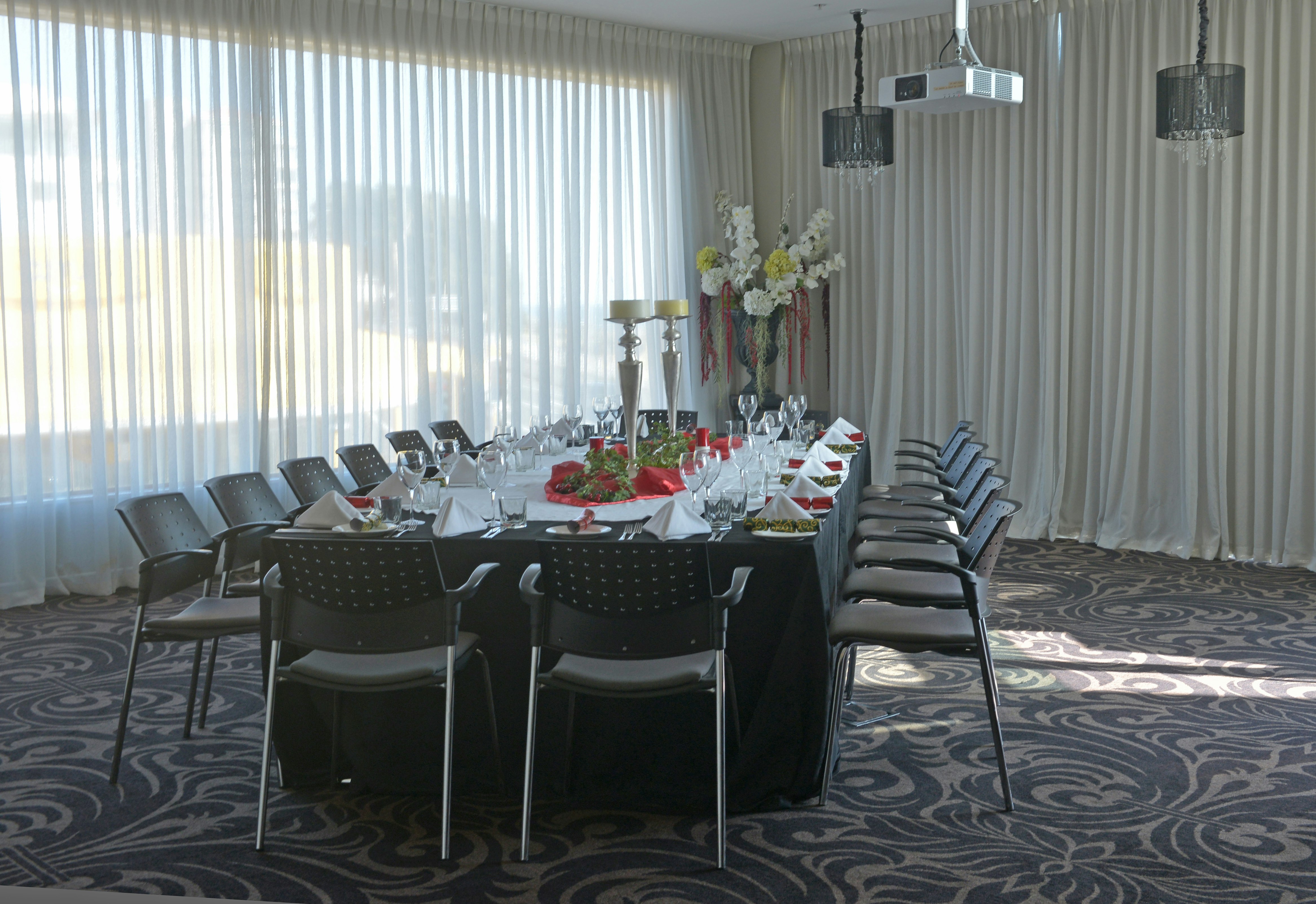 Millennium Hotel New Plymouth Waterfront 38/42