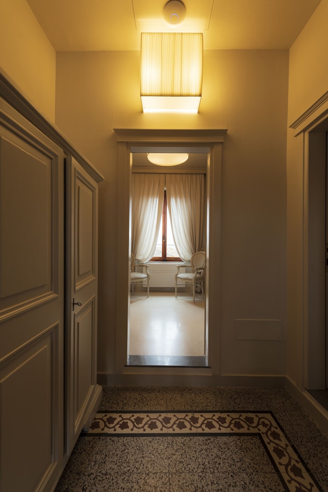 Hotel Villa Elda 38/65