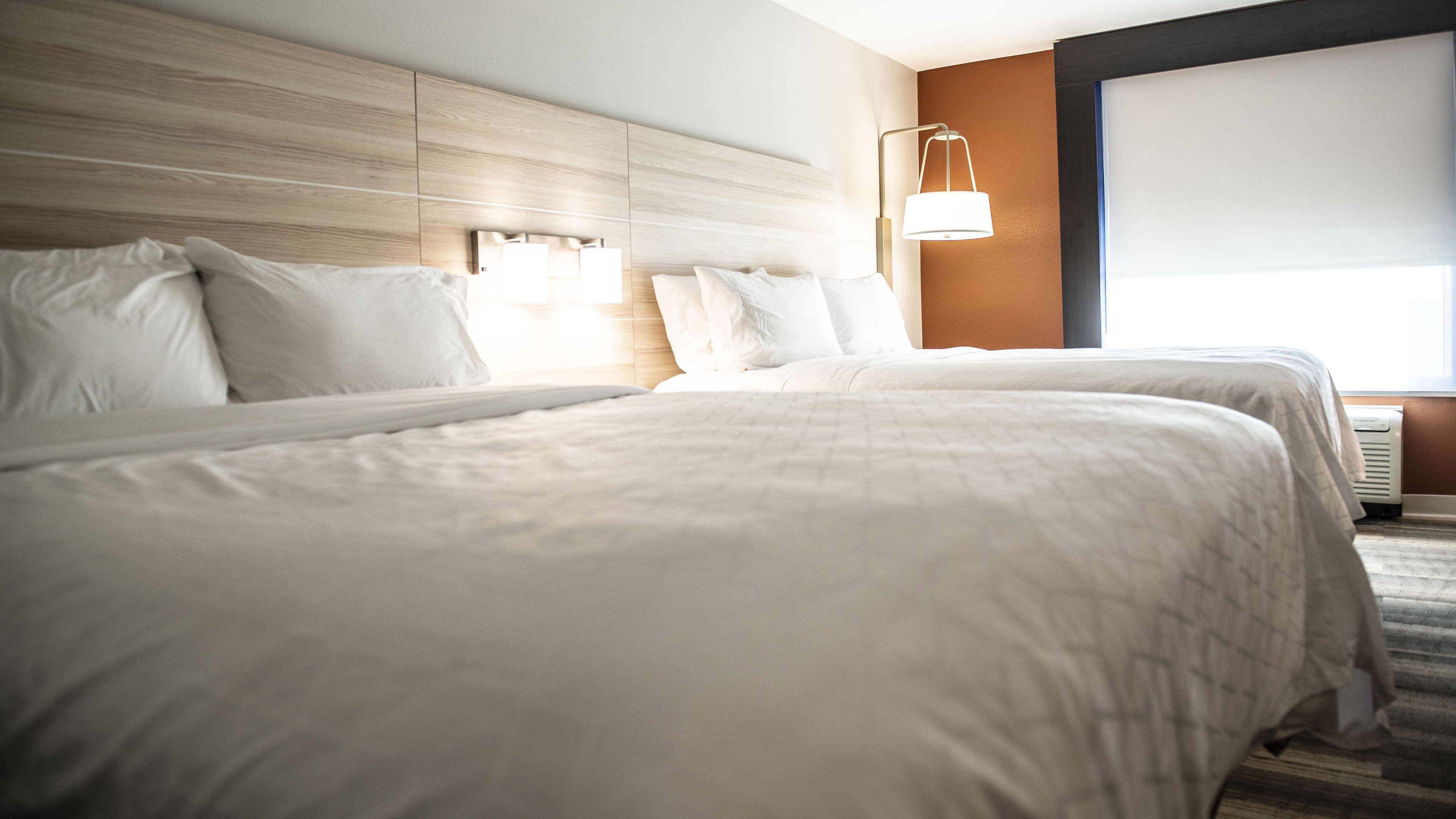 Holiday Inn Express Hotel And Suites Sedalia 18/60