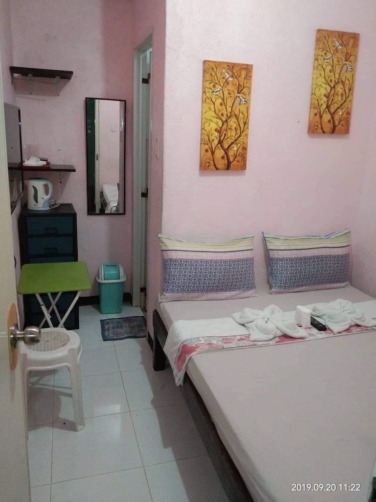 Ellens Resort Annex 14/31