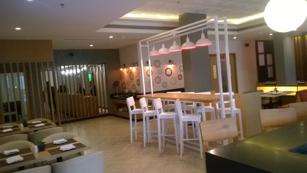 Park Inn By Radisson New Delhi Lajpat Nagar 51/67