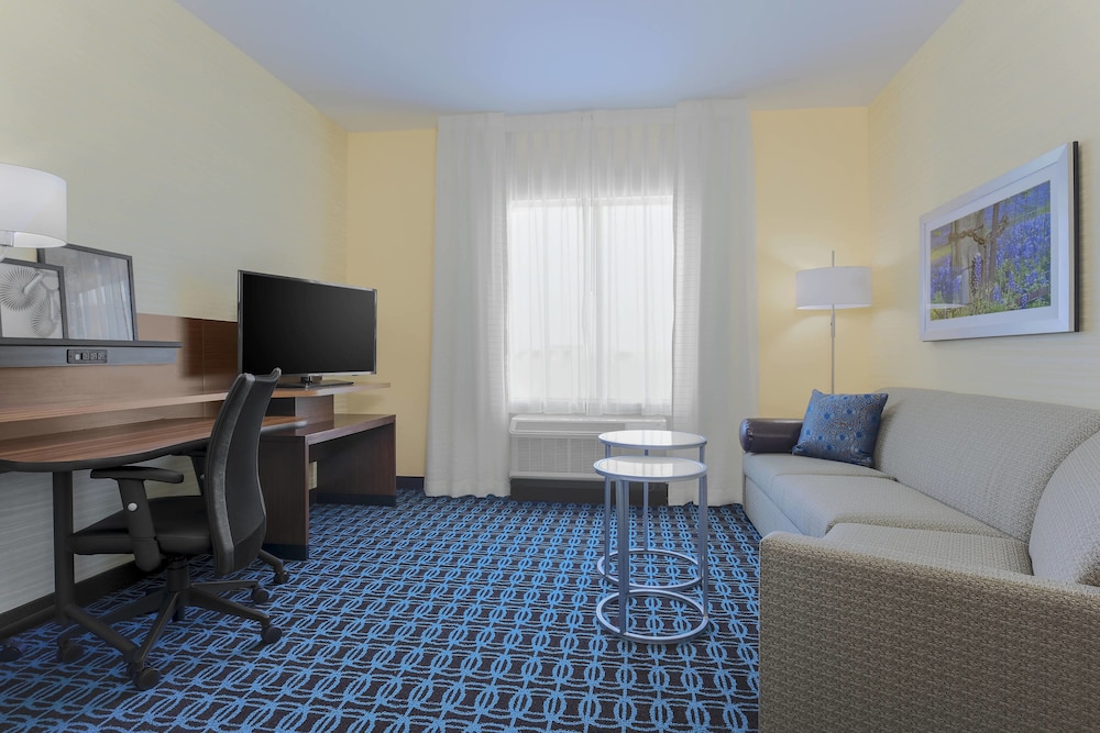 Fairfield Inn And Suites Decatur 14/37