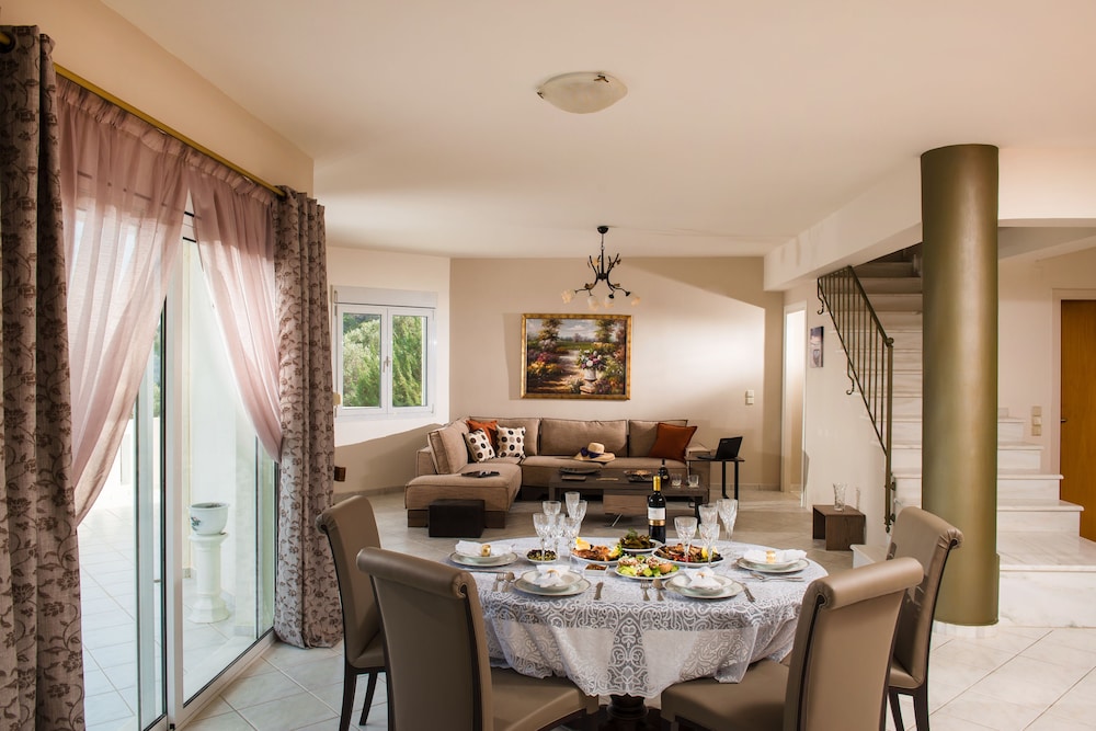 Wine Dark Sea Villa Artemis 30/50