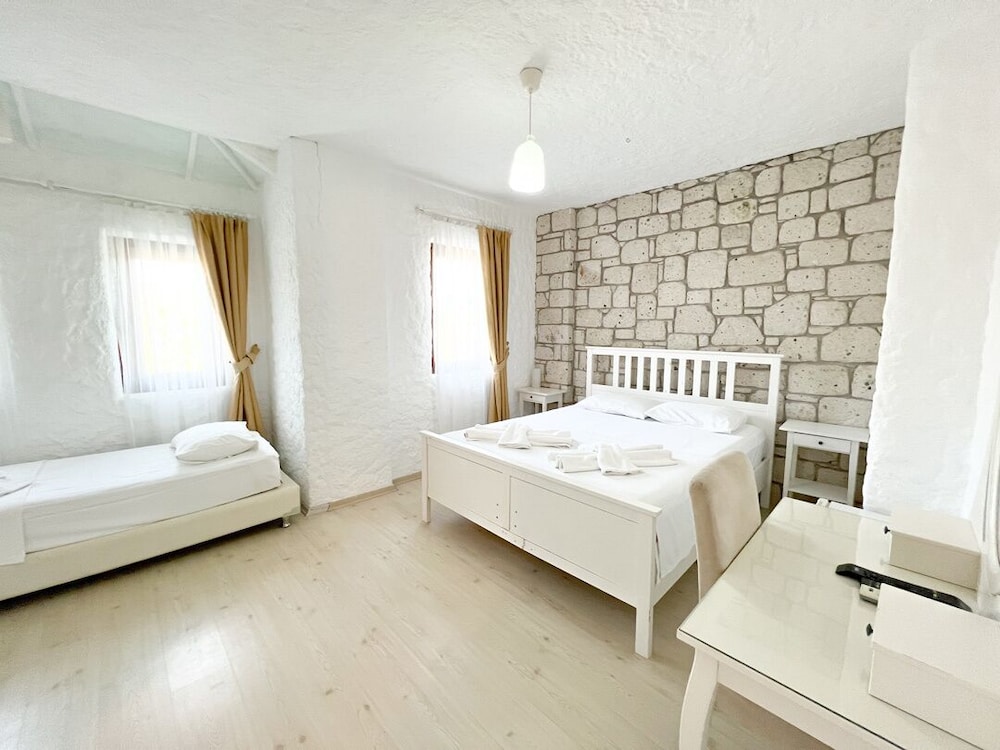 Gonulhan Hotel 11/54