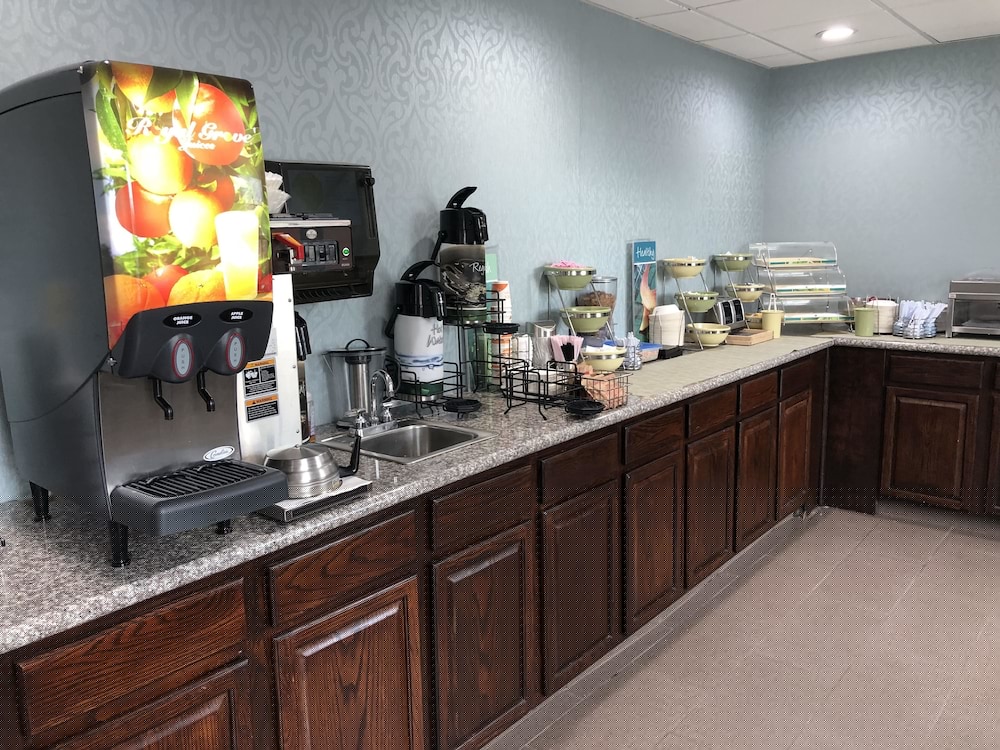 Quality Inn Dublin I-81 50/73