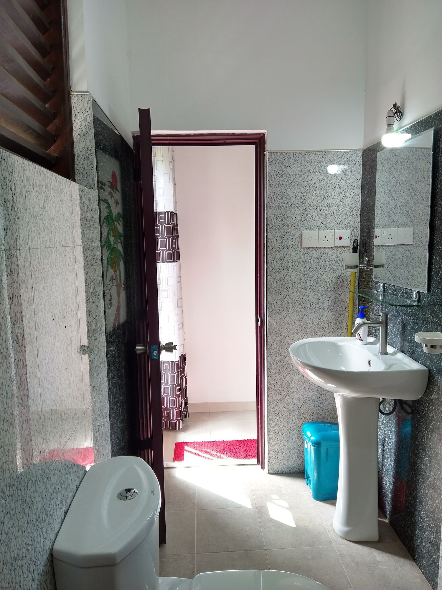 غرفة بسرير كينج بإطلالة على الحديقة بشرفة، All View Resort 4/5
