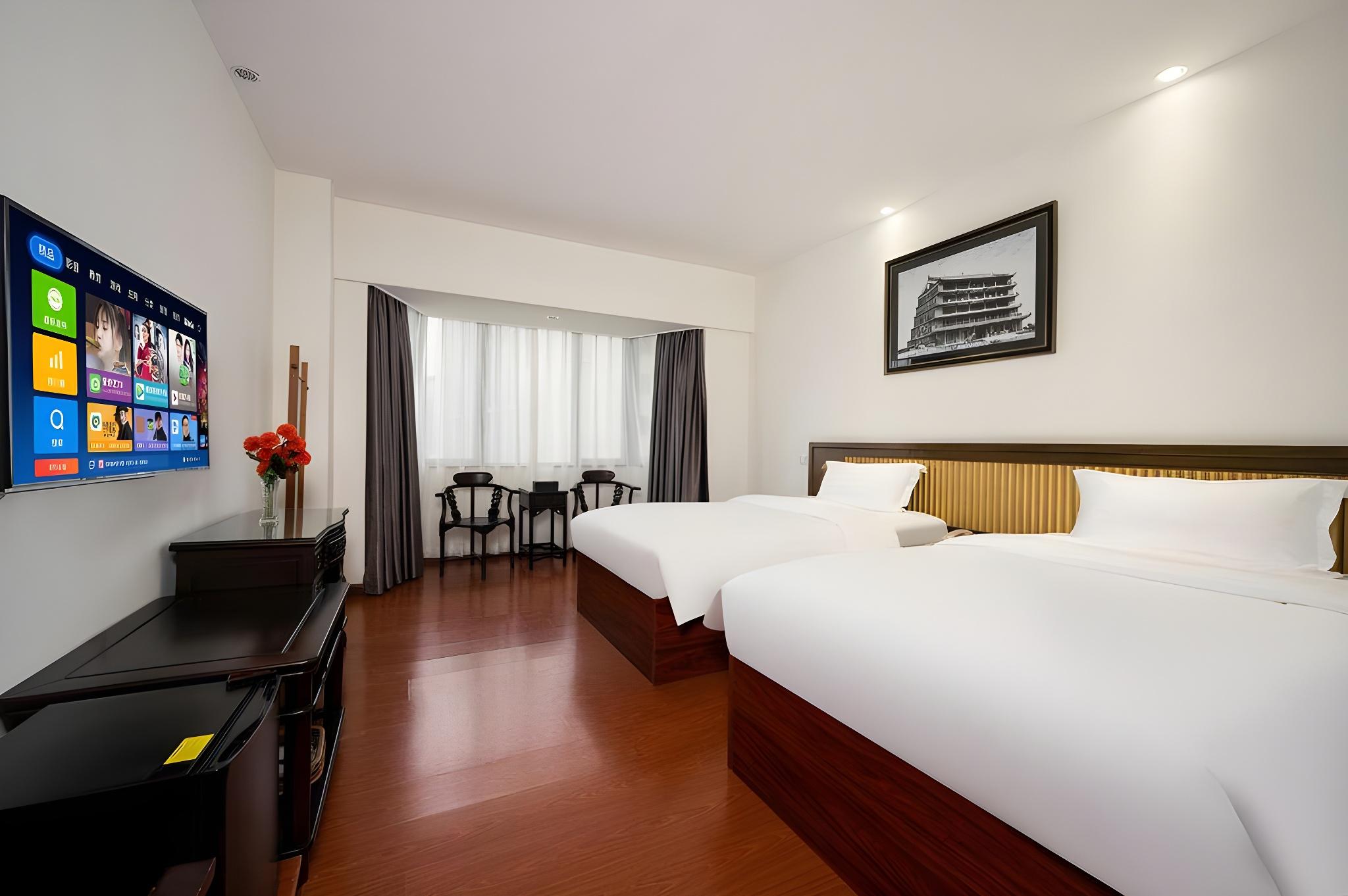 Elegant, Twin Beds