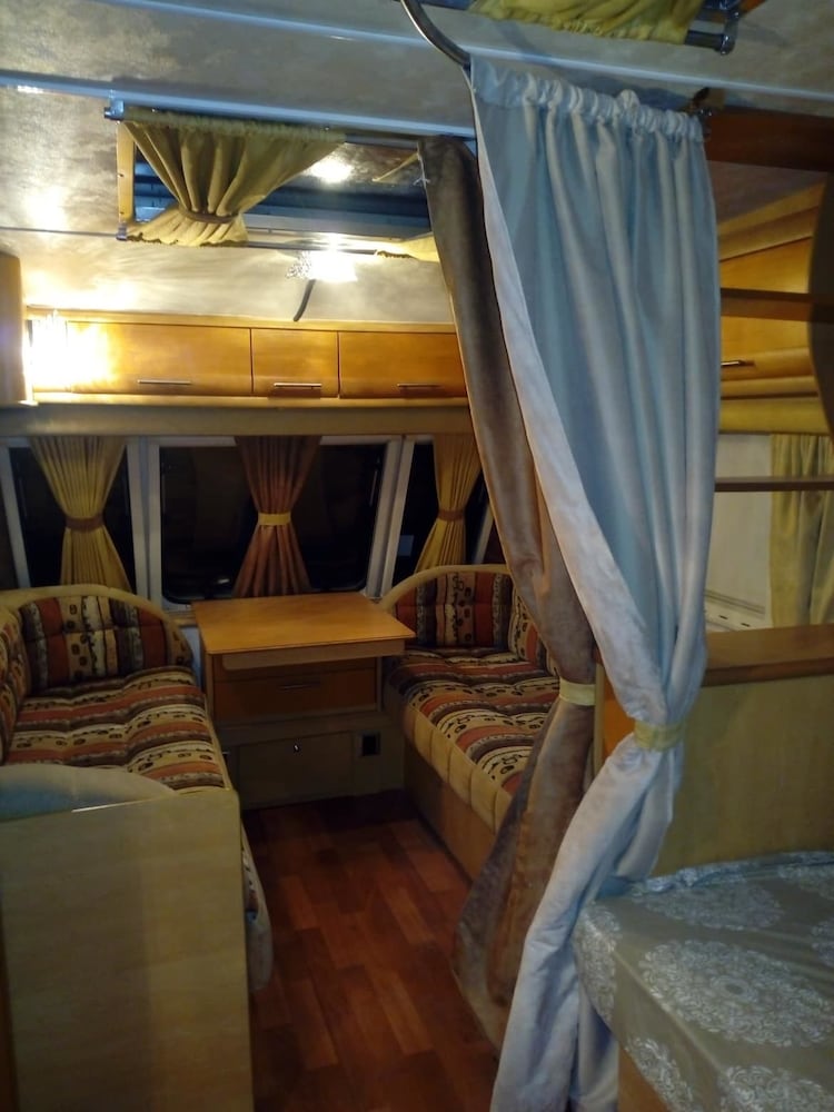 Camping Pitsoni 21/50