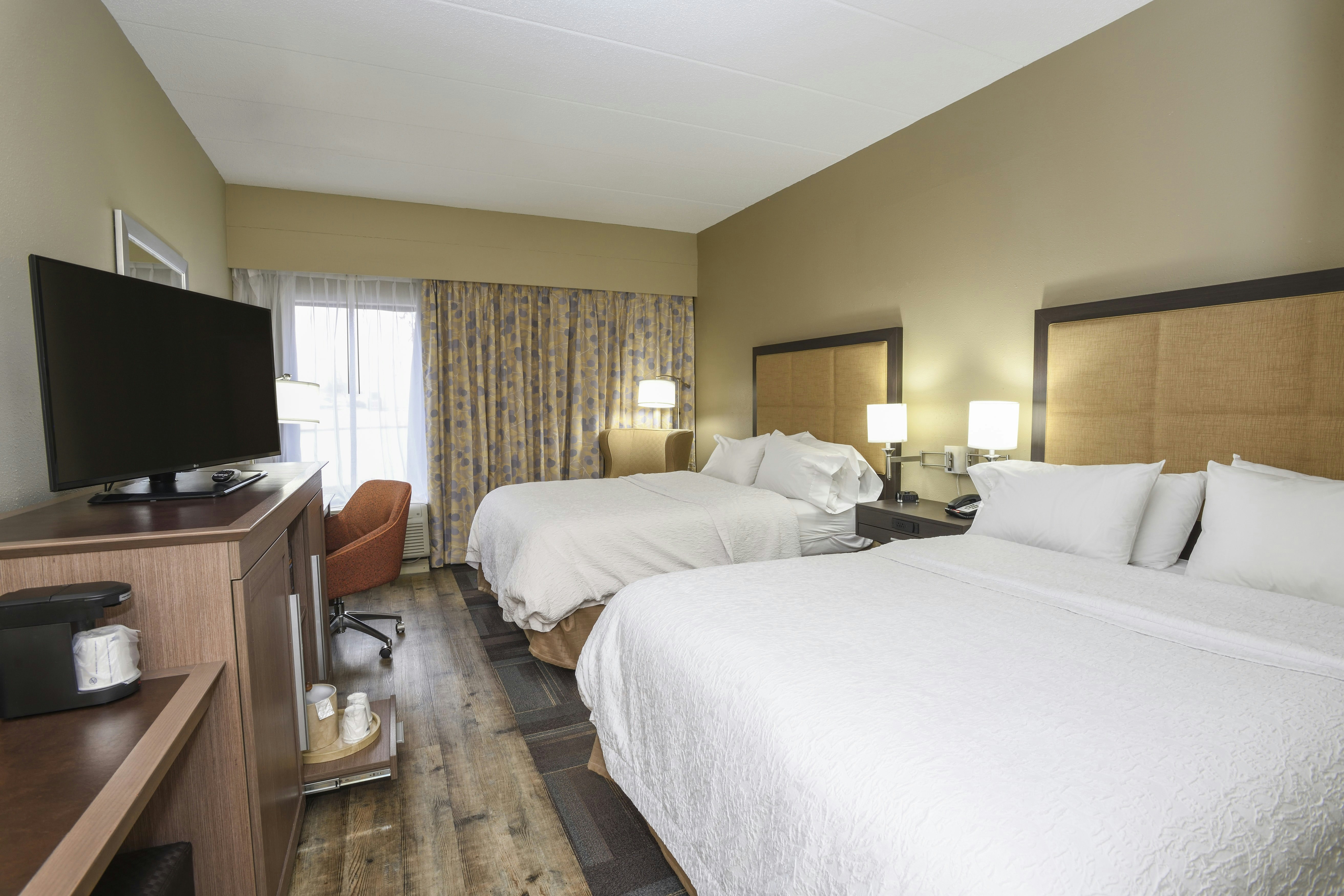 ROOM, 2 QUEEN BEDS