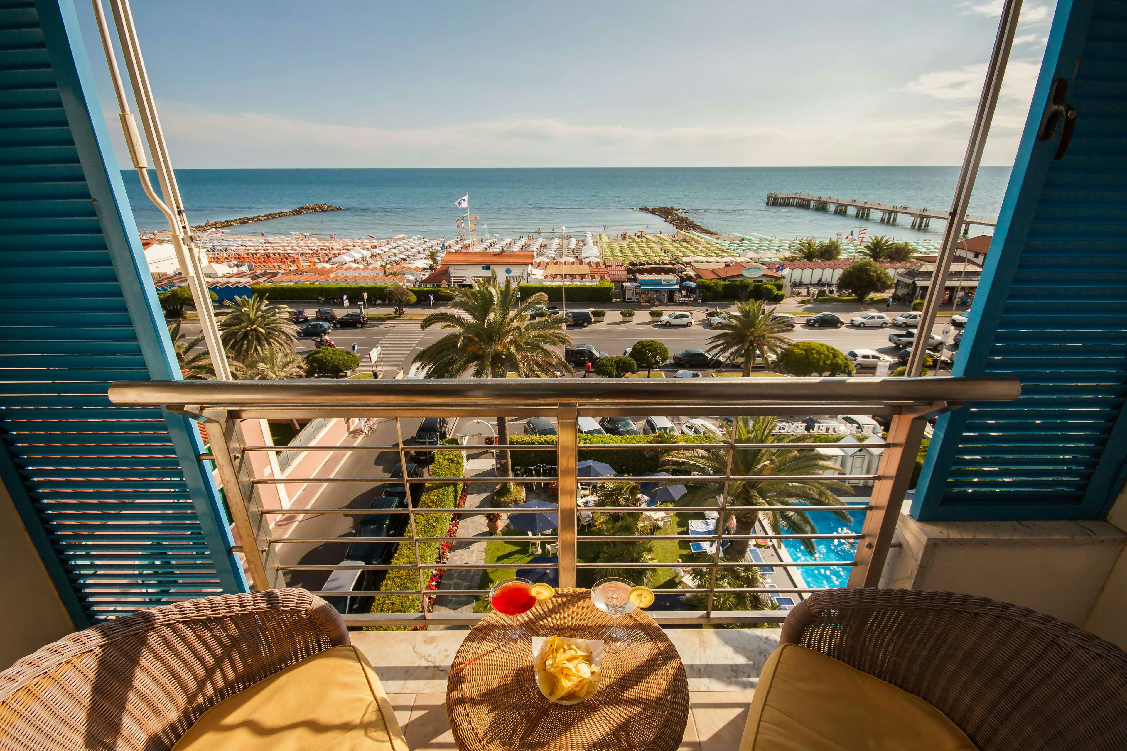 Hotel Excelsior 18/22