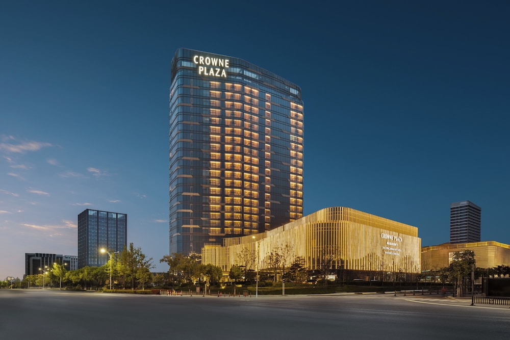 Crowne Plaza Shaoxing Binhai New Area by IHG، Shangyu 1/50