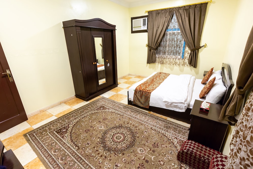 Al Eairy Furnished Apartments - Al Bahah 3 33/52