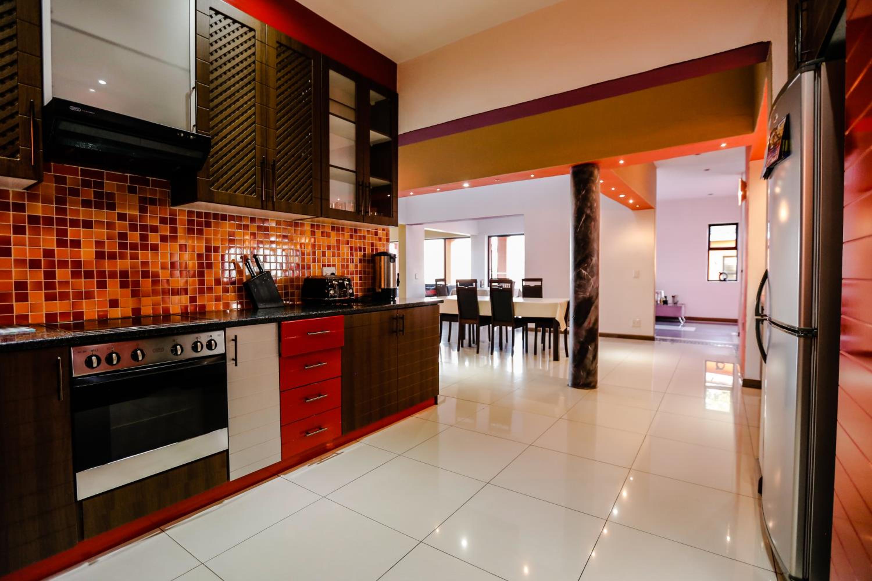 Grand View B&B 6/71