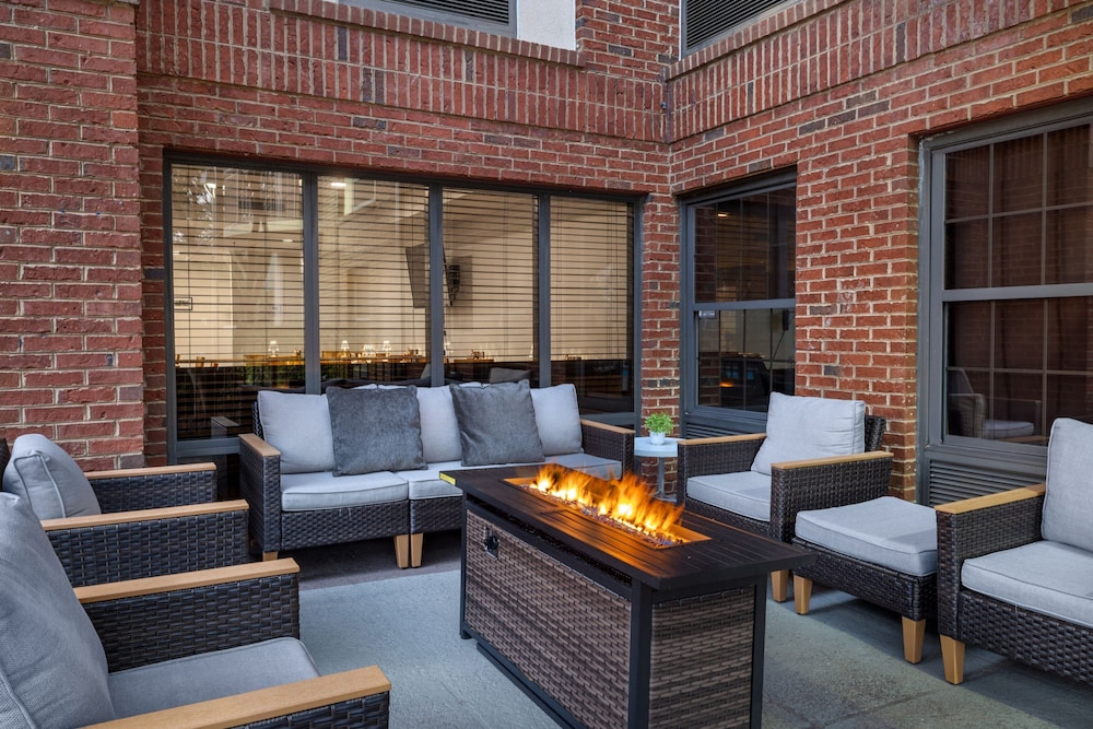 Four Points by Sheraton Greensboro Airport 35/63