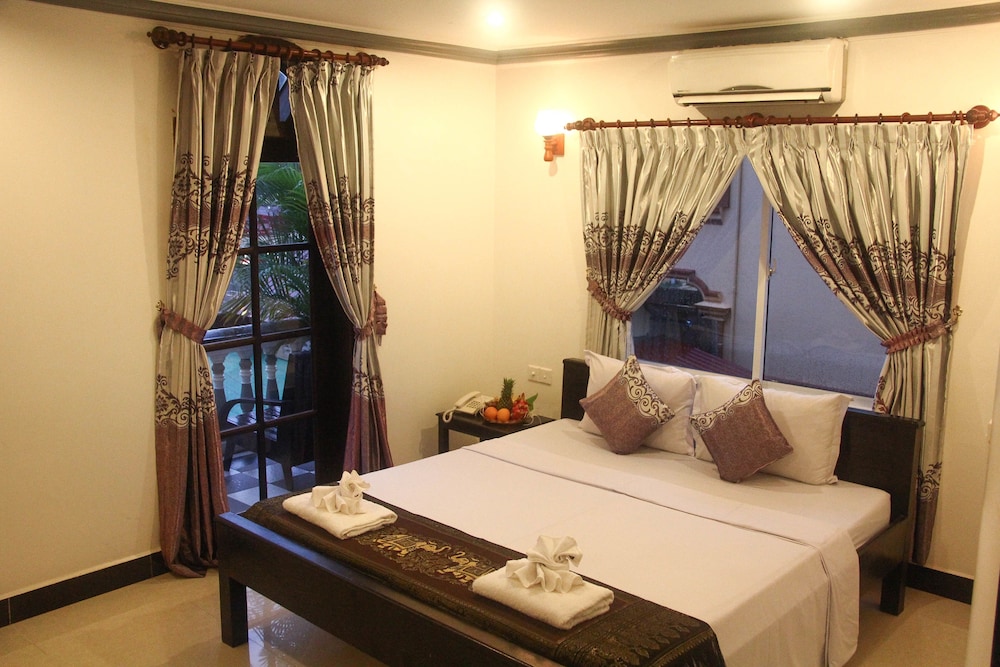 Parent Heritage Angkor Villa 18/56