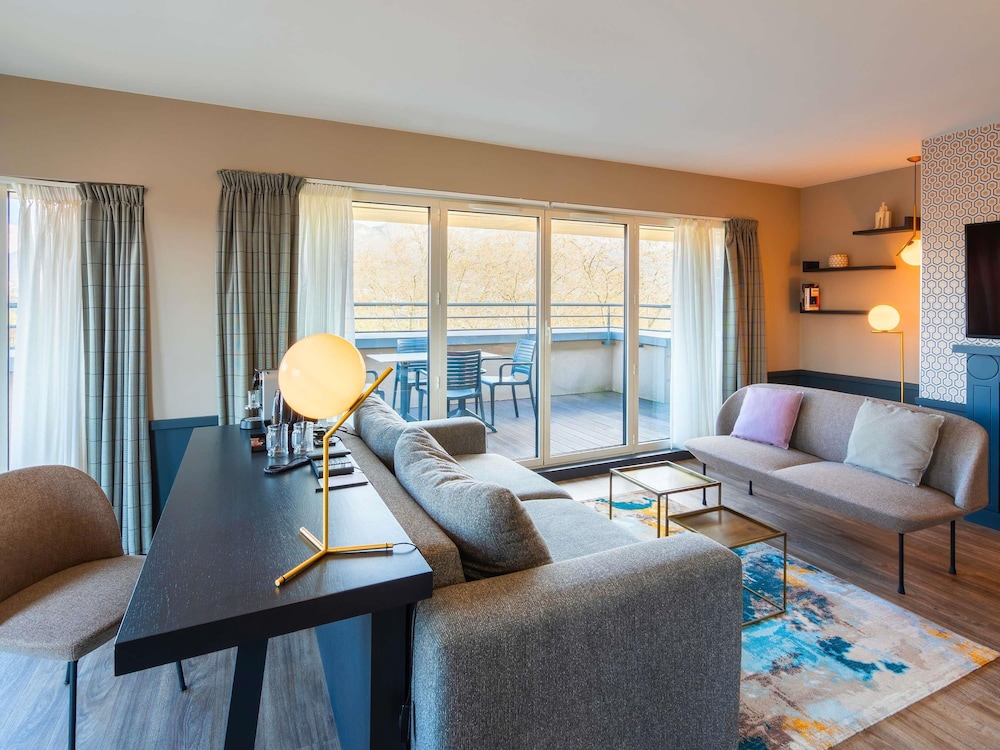 Splendid Hotel Lac d Annecy, Handwritten Collection 31/50