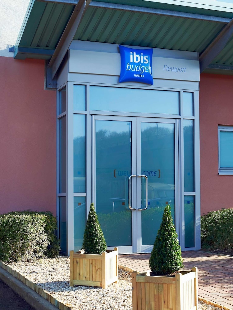 Ibis Budget Newport 4/44