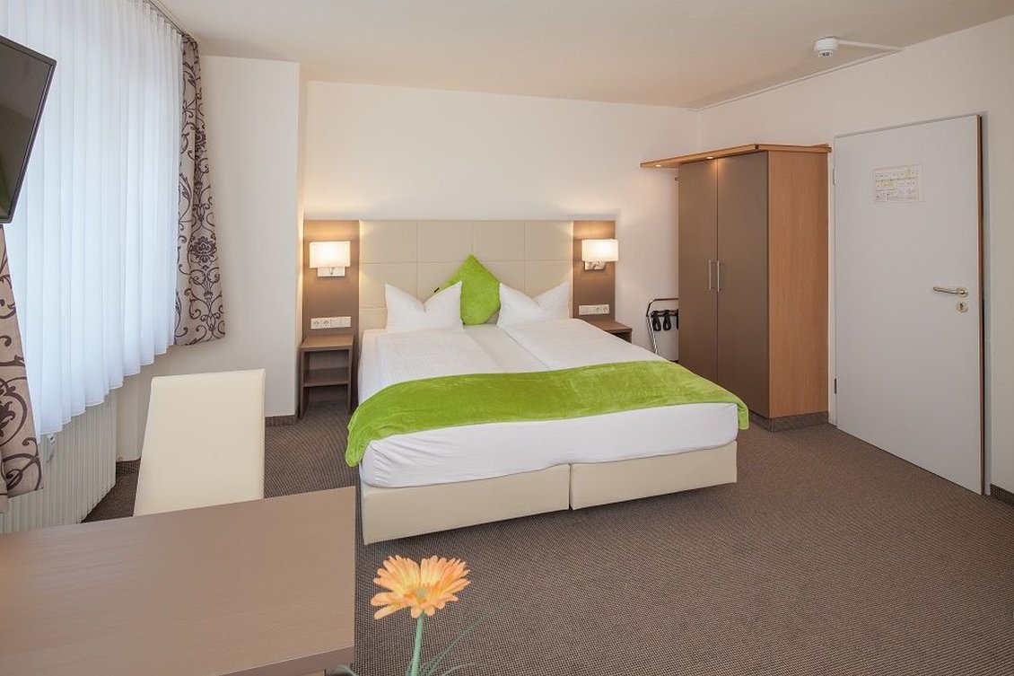 City Hotel Freiburg 4/11