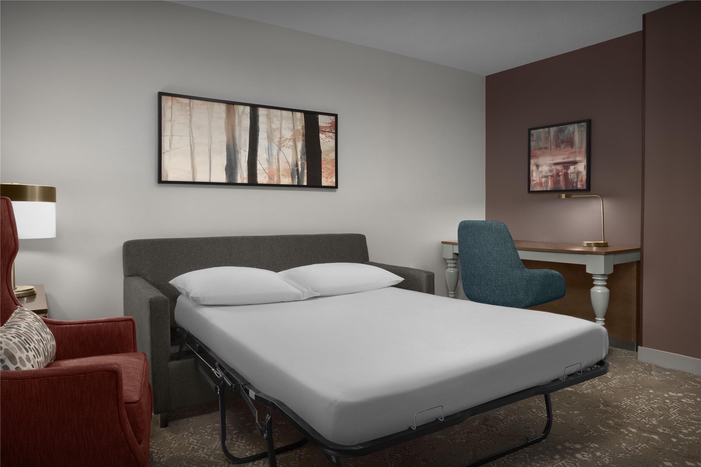 Deluxe, King Bed, Sofa