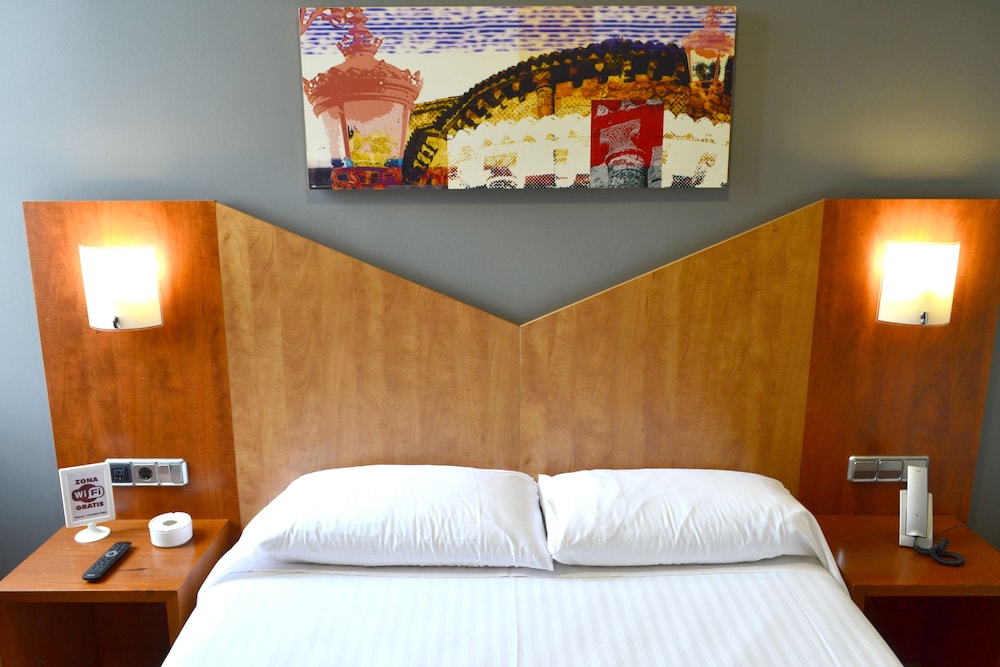 Hotel Alda Palacio Valdes 12/24