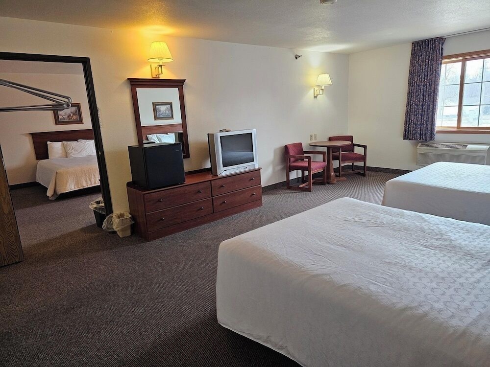 Park View Inn And Suites And Conference Center 28/65