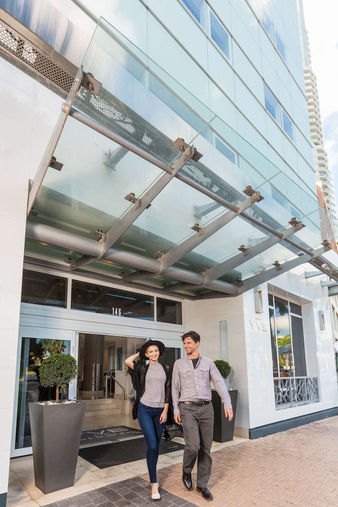 YVE HOTEL MIAMI 4/50