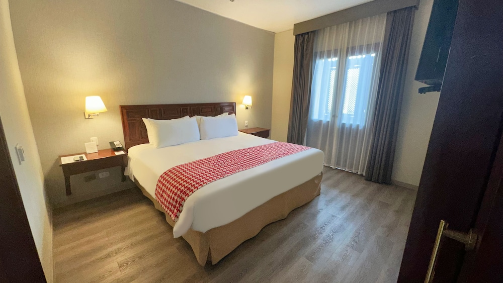 Hotel Costa del Sol Trujillo Centro 15/66