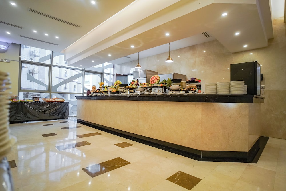 Lobby at Emaar Elite Hotel, MAKKAH