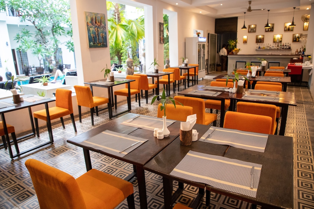 Boutique Indochine d Angkor 37/50