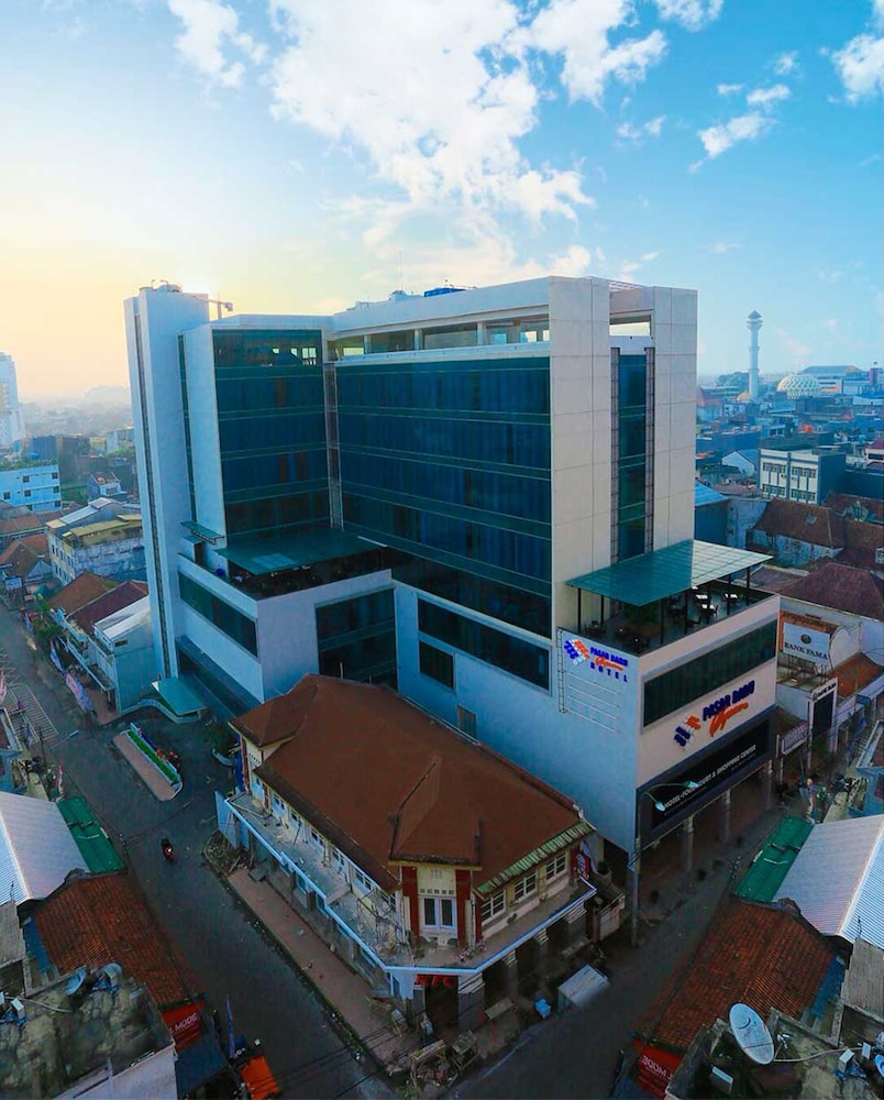 Pasar Baru Square Hotel Bandung 3/27