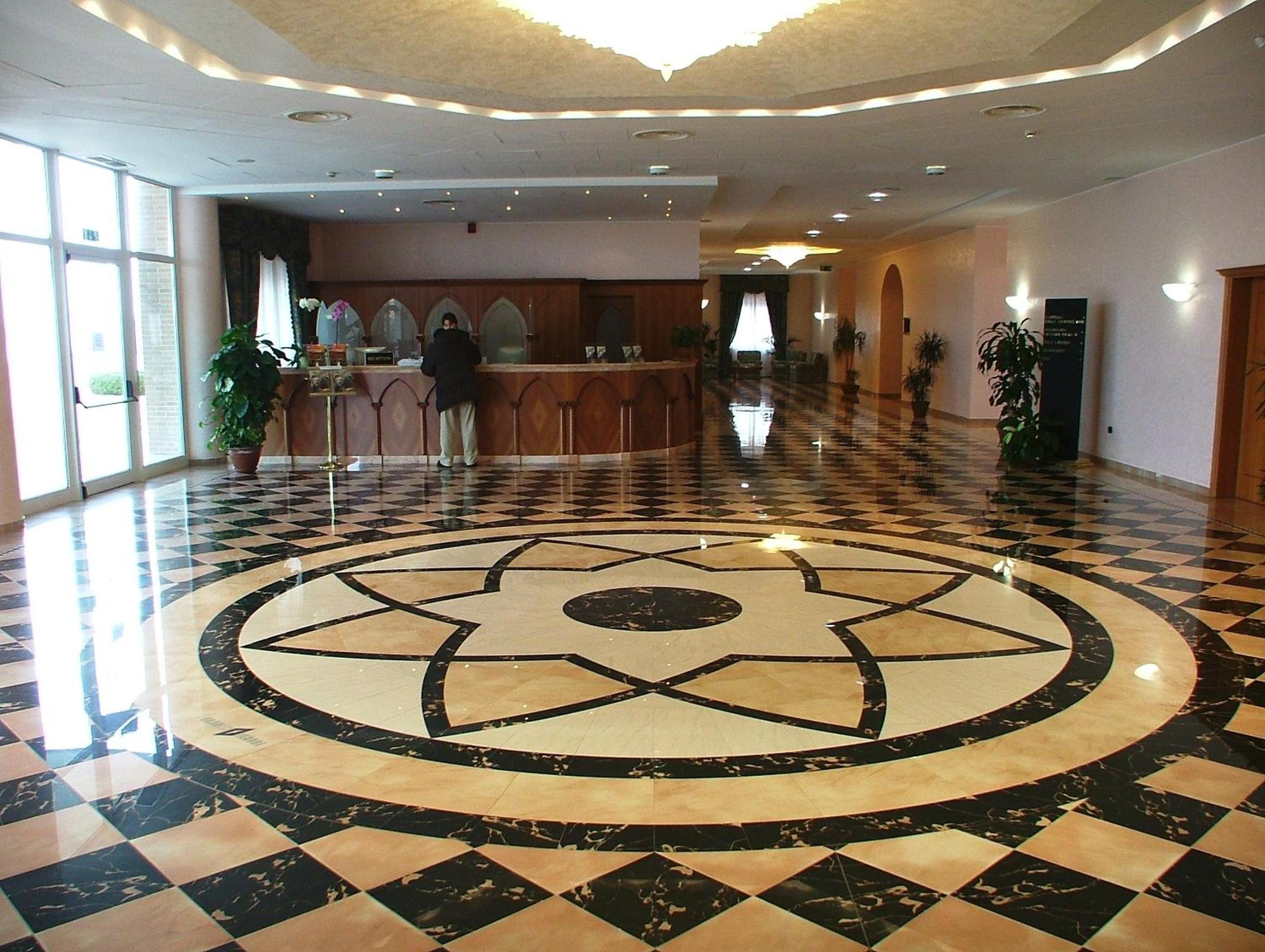 Centro Di Spiritualita Padre Pio 12/51