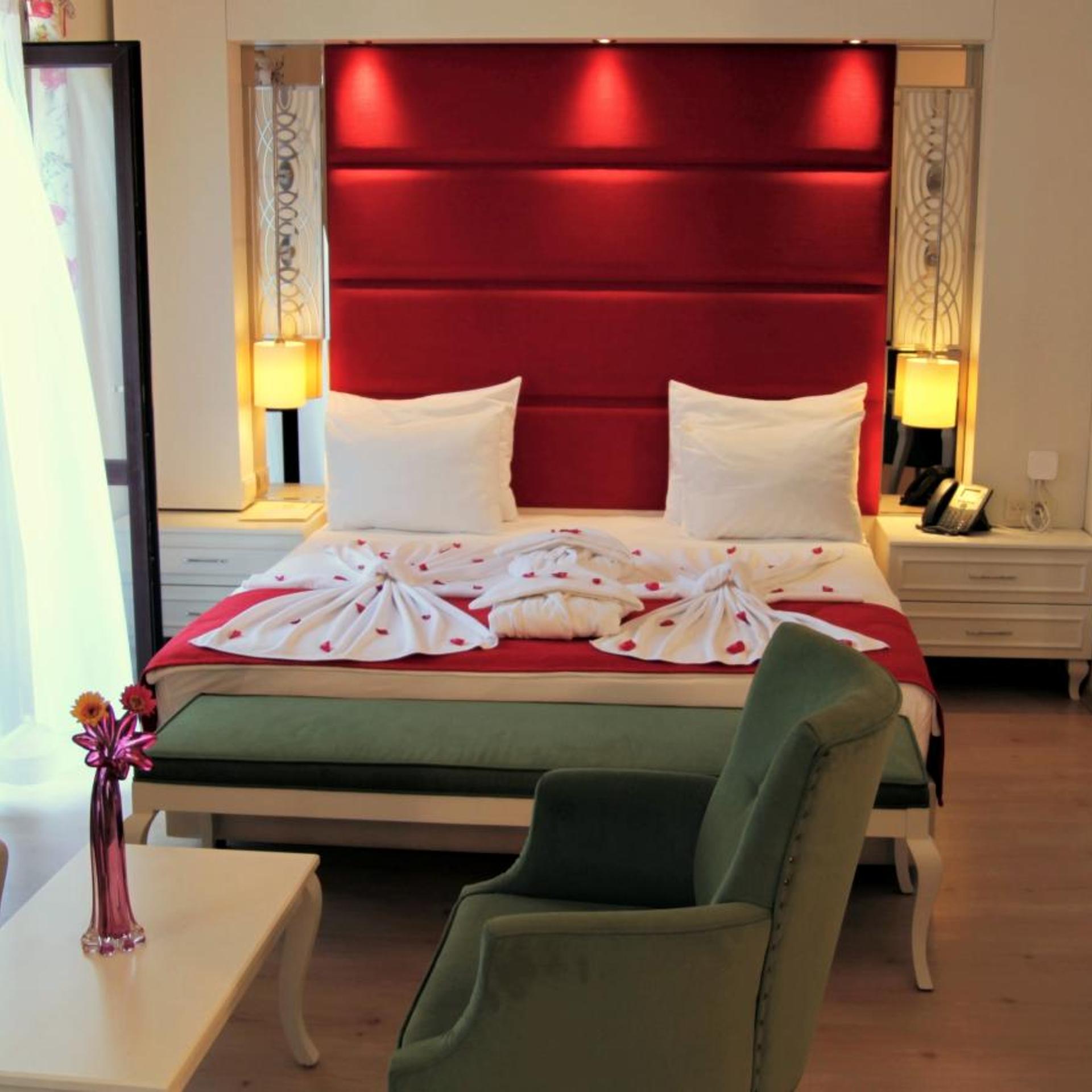 جناح بسرير كينج بجاكوزي، Baga Hotel 4/8