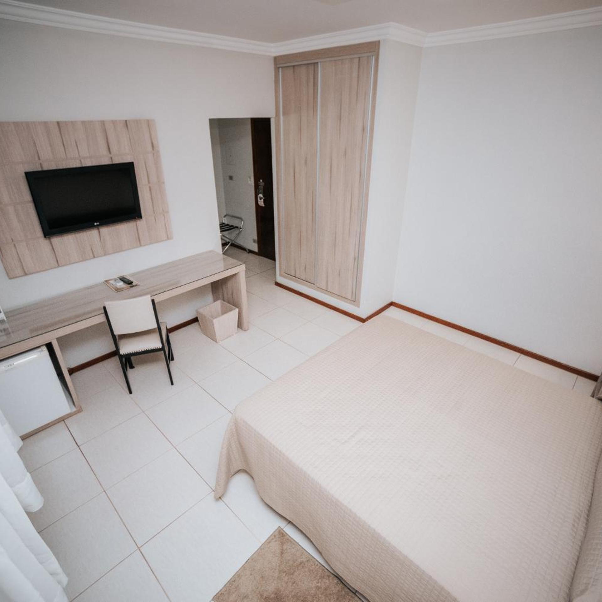 Arua Hotel 14/50