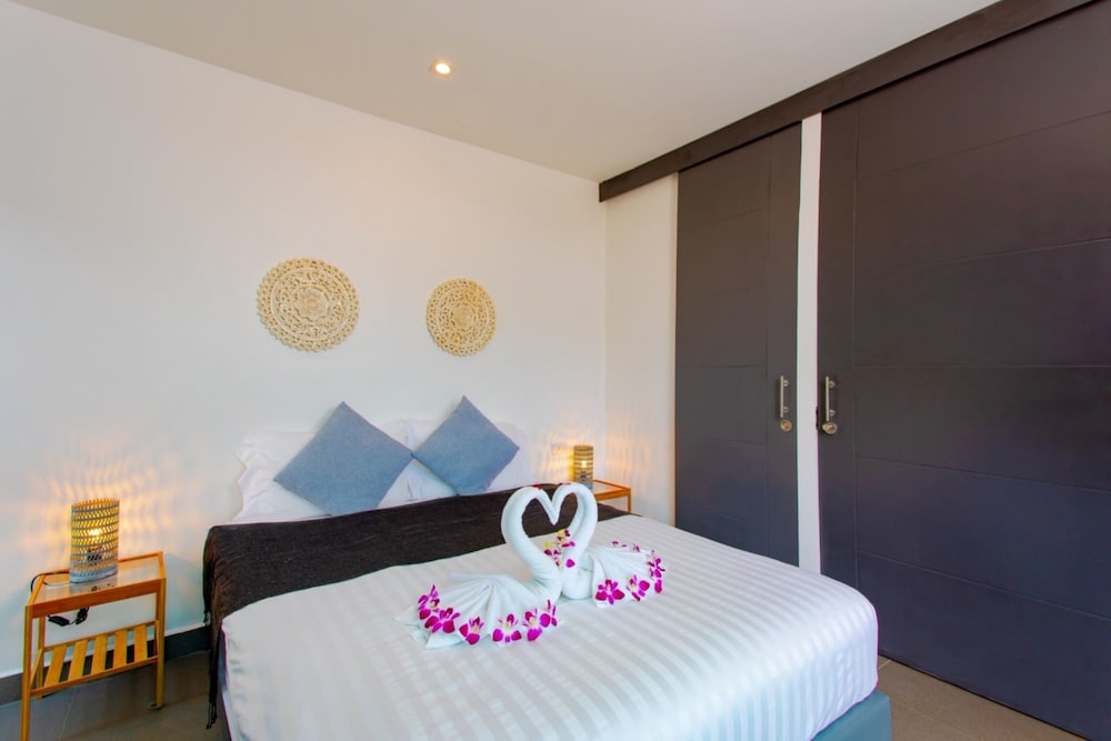 Baan Saint Tropez Villas Kata Beach 40/82