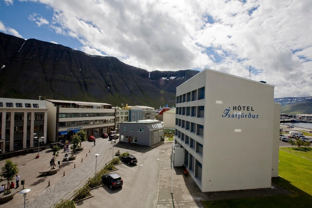 Hotel Isafjordur 43/45