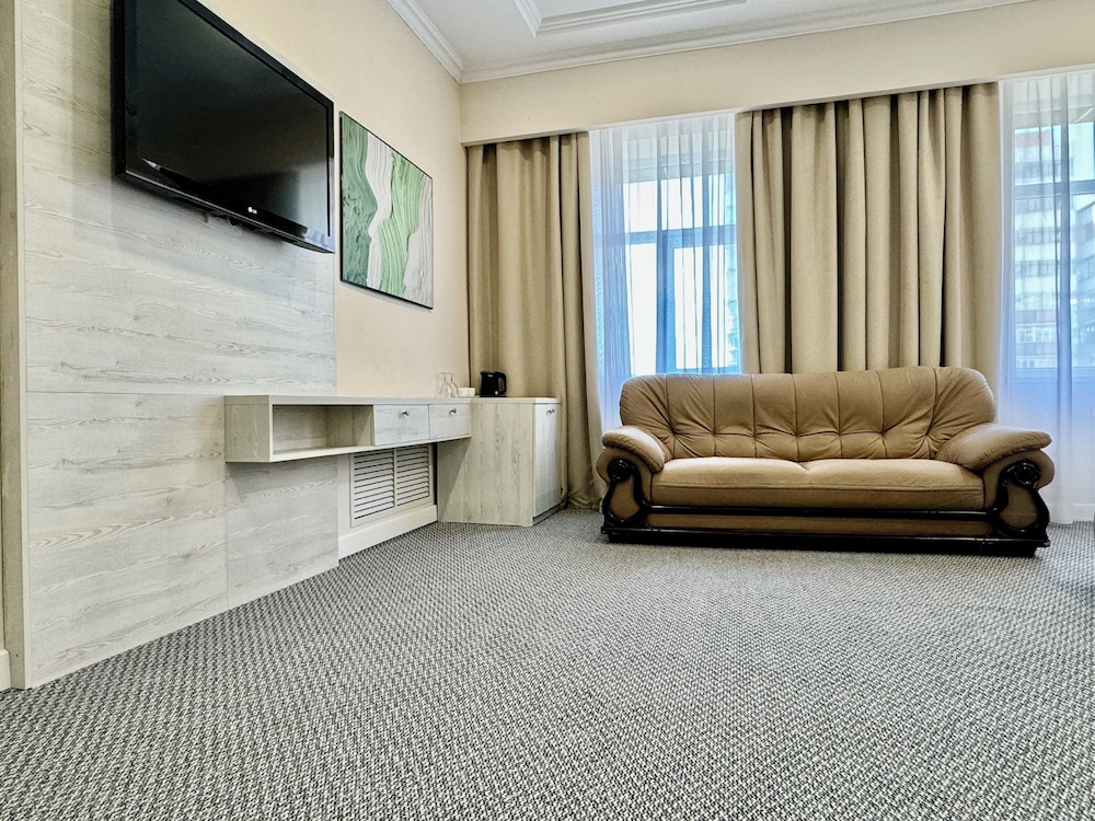 Grand Eurasia Hotel 32/50