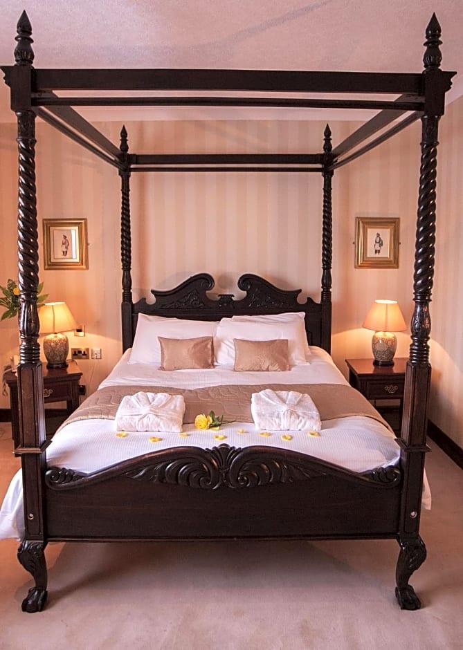 SEVEN OAKS HOTEL 10/46