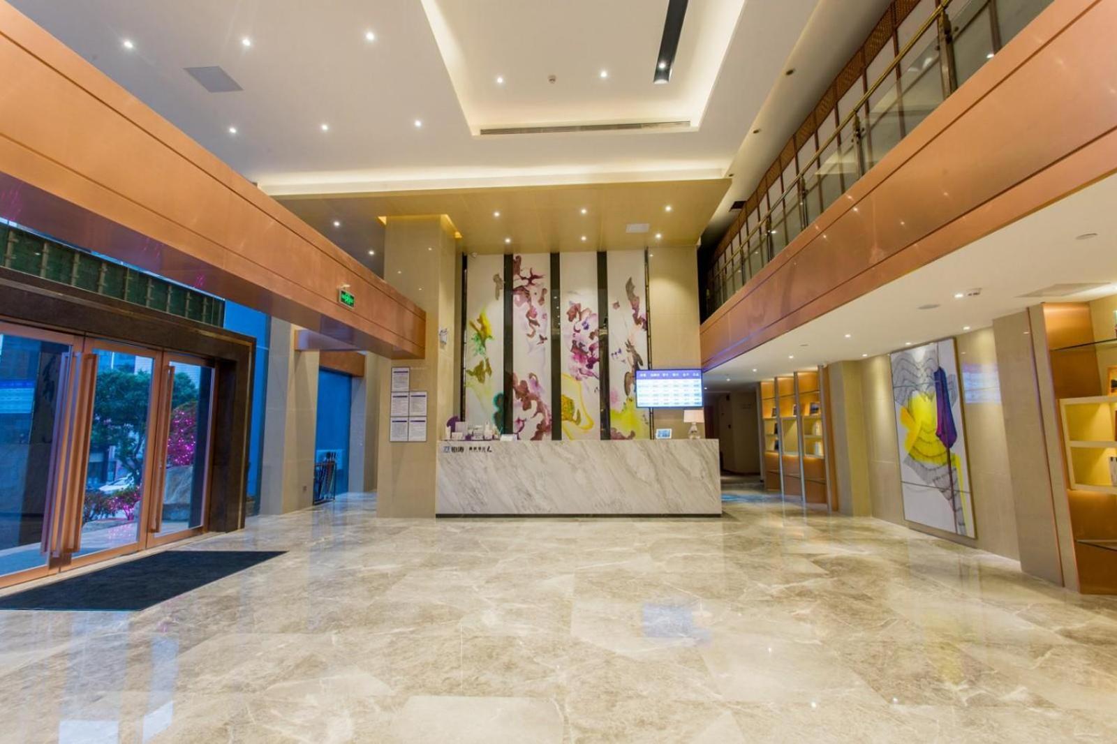 Lavande Hotel (Yingde Yingzhou Avenue) 10/46