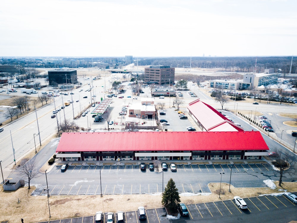 Red Roof Inn Chicago O'Hare/ Arlington Hts 15/22