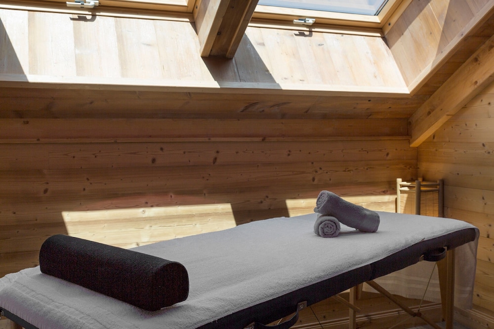 Chalet-Hotel Le Beausoleil, The Originals Relais (Hotels-Chalets de Tradition) 24/35