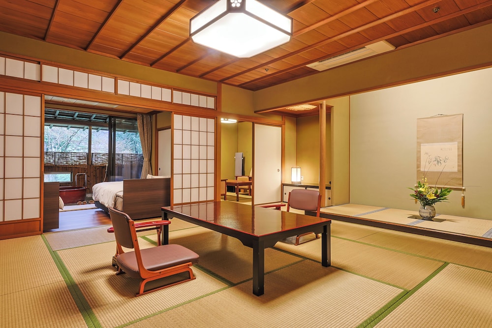 JAPANESE WESTERN, SUPERIOR, OUTDOOR BATH, ANNEX