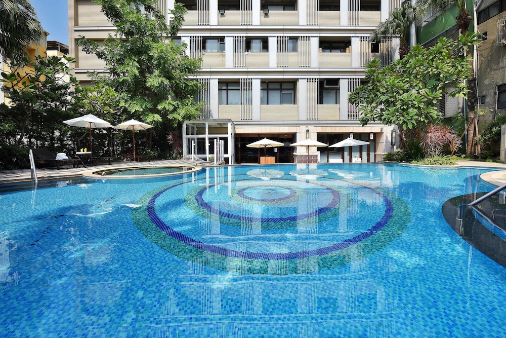 FULLON HOTEL KAOHSIUNG 45/50
