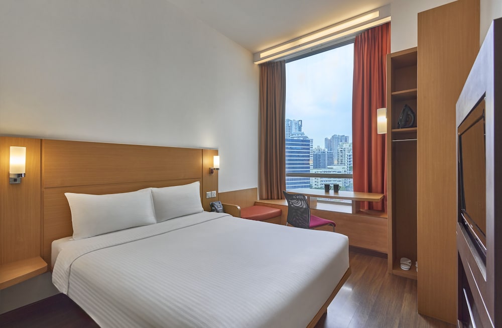 Ibis Singapore Novena Hotel 11/50