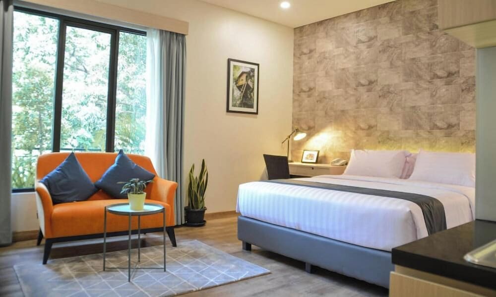 Treehouse Suites 17/50