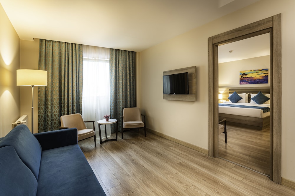 Rox Hotel 35/52