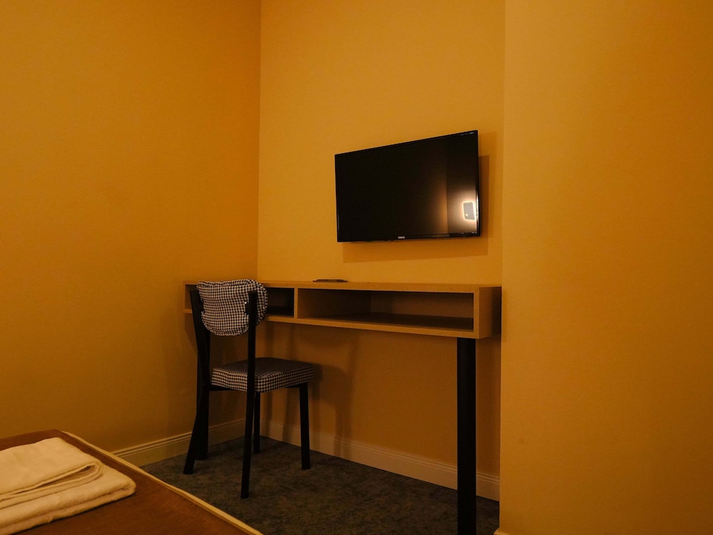 Bonnie City Hotel 38/50