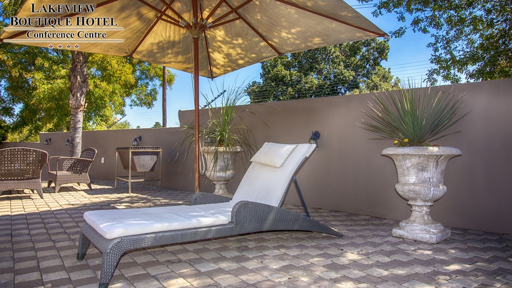 Lakeview Boutique Hotel Conference Centre 25/52