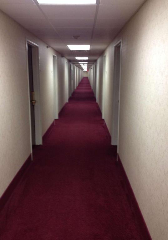 Country Hearth Inn & Suites Willard 6/12
