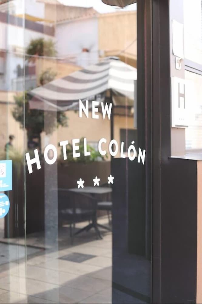 NEW HOTEL COLON 4/61